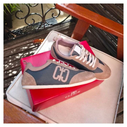 Tênis Carmim Camboja