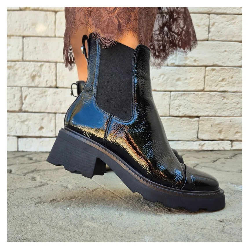 Coturno Chelsea Carrano