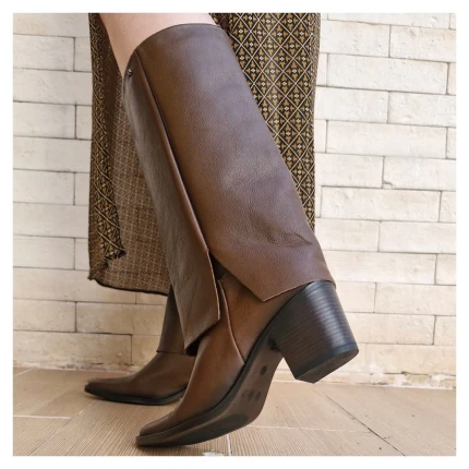 Bota Loren Perlatto