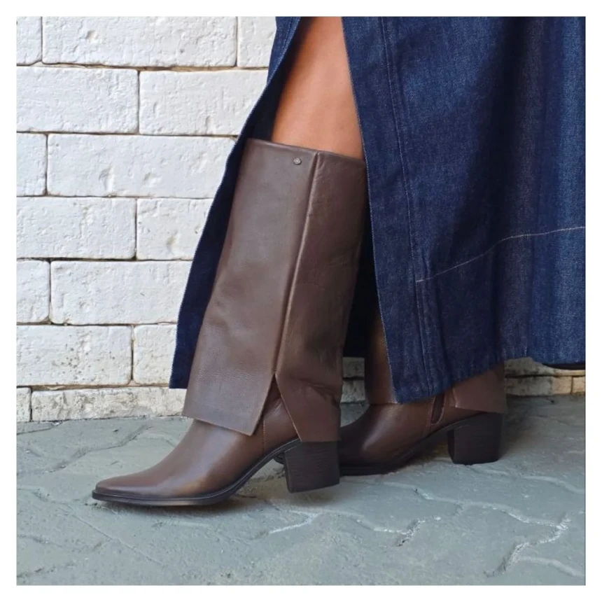 Bota Loren Perlatto