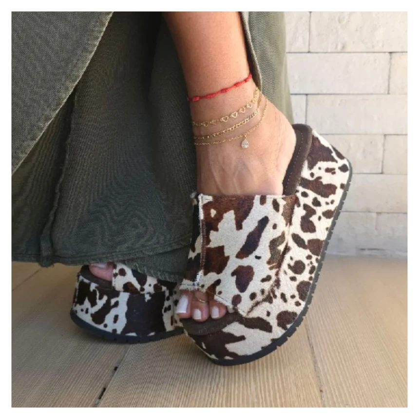 Tamanco Klaus Isadora