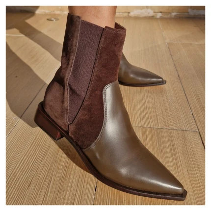 Bota Chelsea Carrano