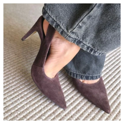 Scarpin Marrom Carrano