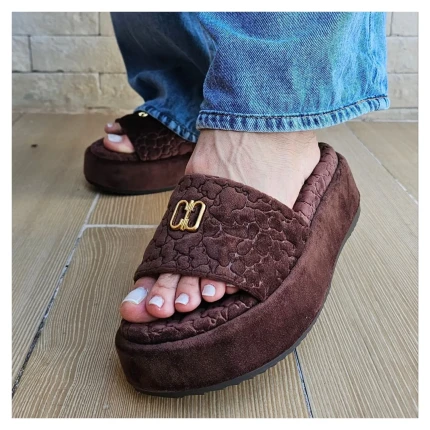 Flat Form Maya Carmim