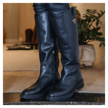 Bota Montaria Schutz
