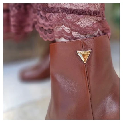 Bota Couro Marrom Schutz
