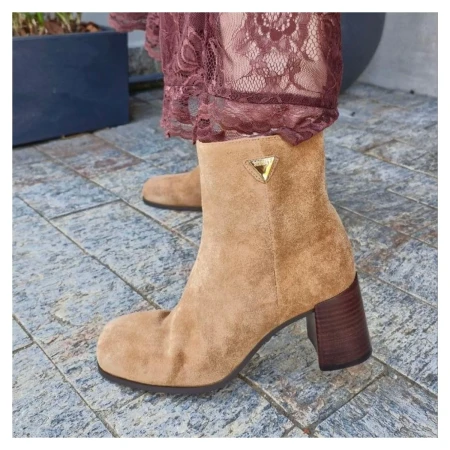 Bota Nobuck Schutz