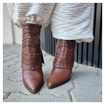 Bota Klaus Stefany