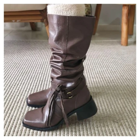 Bota Klaus Telma