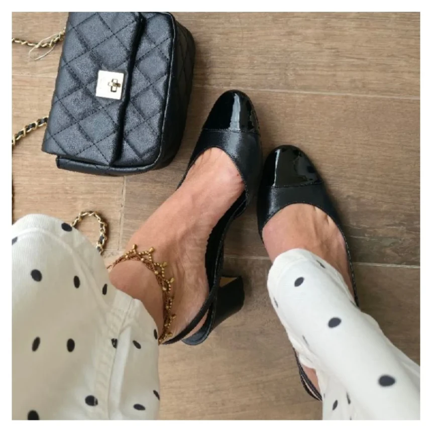 Scarpin Slingback Couro Arezzo