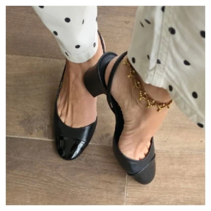 Scarpin Slingback Couro Arezzo