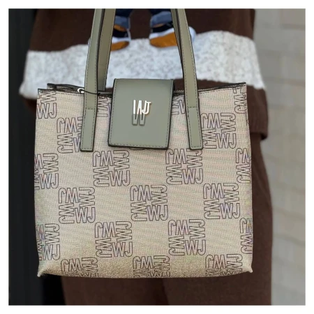 Bolsa Satchel Monograma WJ