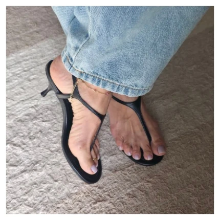 Sandalia Thong Arezzo