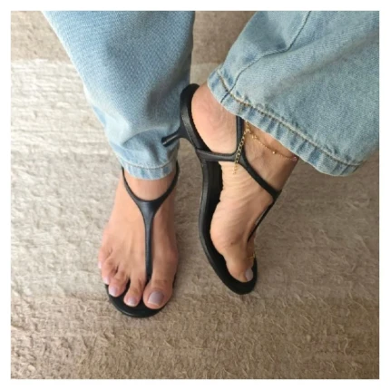 Sandalia Thong Arezzo