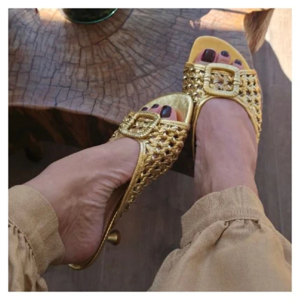 Tamanco Dourado Ferrucci
