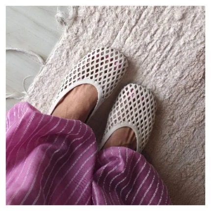 Sapatilha Off-White Carrano