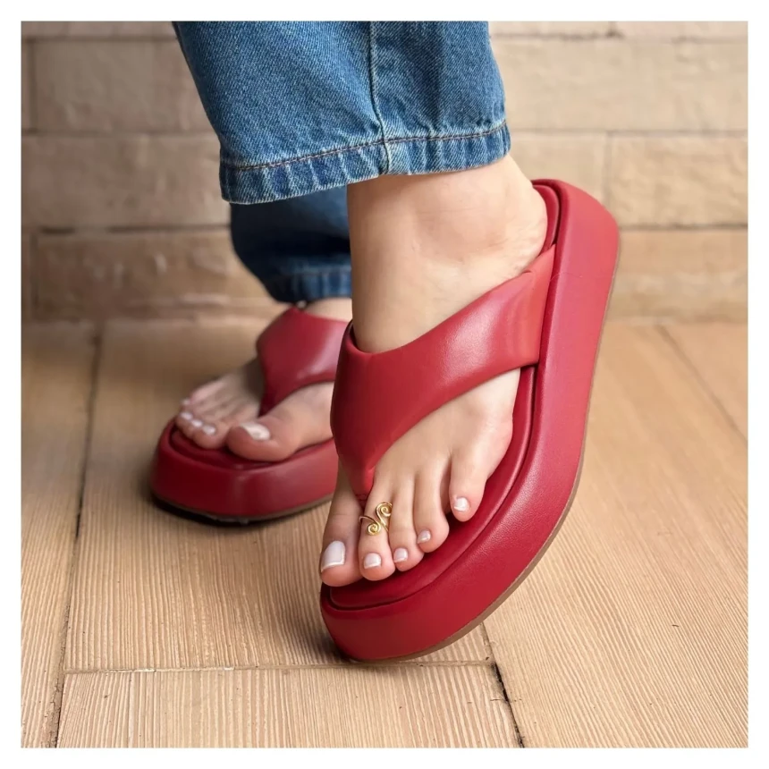 Flat Thong Carrano