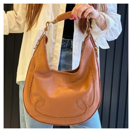 Bolsa Hobo Media Arezzo