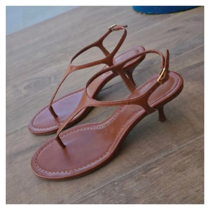 Sandalia Thong Arezzo