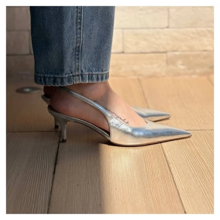 Scarpin Prateado Arezzo