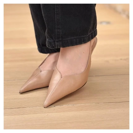 Scarpin Slingback Couro Arezzo
