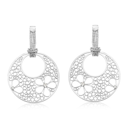 Brinco Prata Leve Aro Redondo Vazado Detalhe Flores Ponto Luz