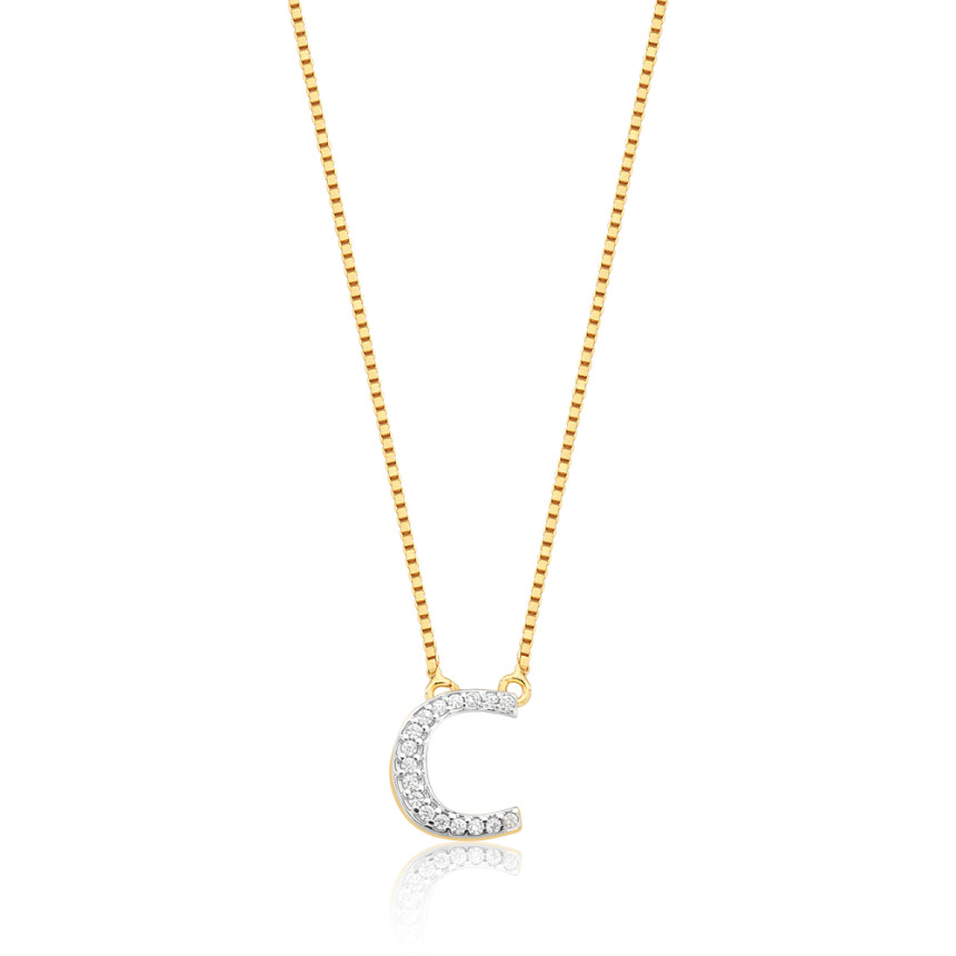 Gargantilha c/ Pingente Letra C Cravejada Folheada a Ouro 18k