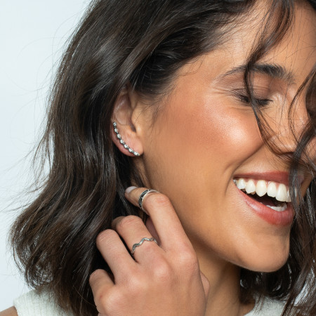 Brinco Prata Ear Cuff Cravejado Envelhecido  