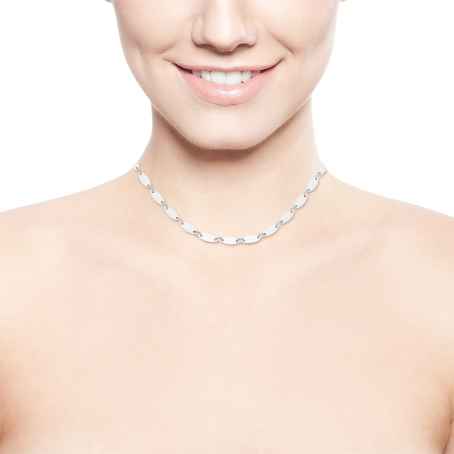 Choker Prata Leve Chapinhas Ovais Lisas