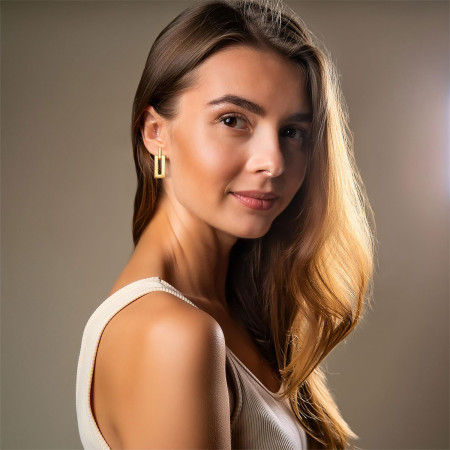 Brinco Retangular Base Palito Folheado a Ouro 18k