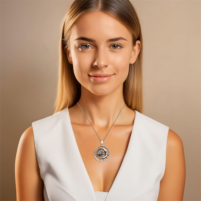 Pingente Prata Mandala Sol e Lua Envelhecida 