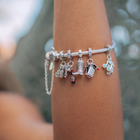 Berloque Prata c/ Ródio You Argola Bota Cravejada Encelhecida