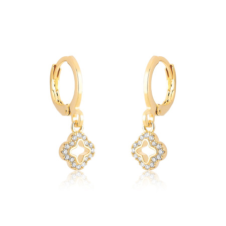 Argola Click Lisa 10mm c/ Pingente Trevo Vazado Cravejado Folheada a Ouro 18k