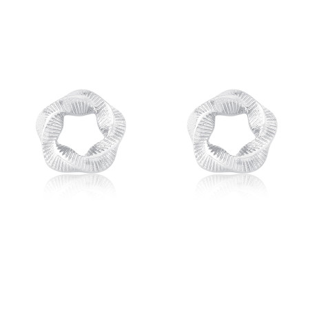 Brinco Prata Leve Fixo "Guirlanda" Torcida Vazada