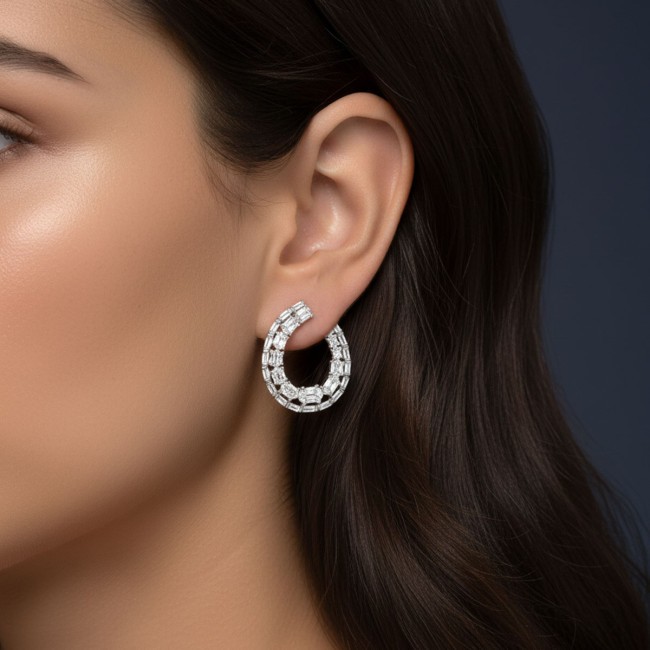 Argola Prata Anzol Duas Fileiras Cravejadas Oval / Baguete