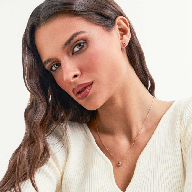 Conjunto Gota Zircônia Rosa Cereja c/ Borda Cravejada 8mm Folheado a Ouro 18K