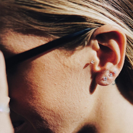 Brinco de Prata Fixo Kit Zircônia Redonda