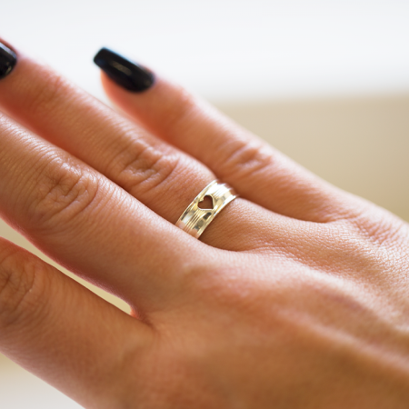 Aliança de Compromisso Prata Frisos Lisos COM ou SEM Coração / 6mm (Valor da unidade)