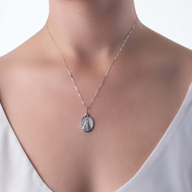 Pingente de Prata Medalha Oval Nossa Senhora Aparecida Acetinada