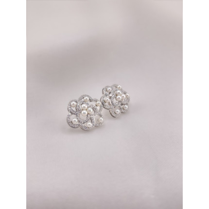 Brincos Perolas Baby e Diamantes