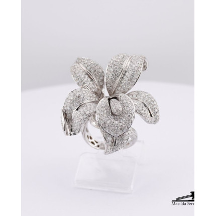 Anel Flor com Diamantes