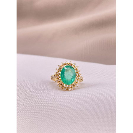 Anel Esmeralda e Diamantes