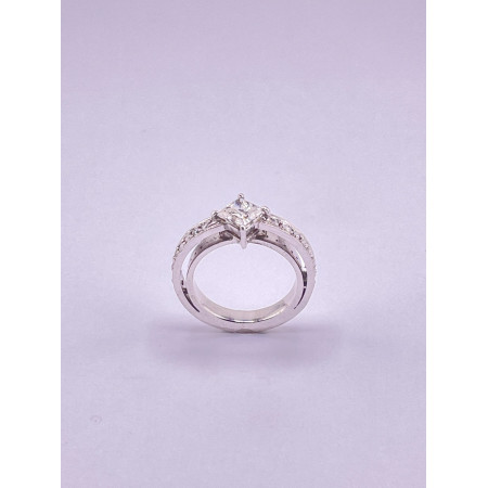 Anel Modelo Solitário