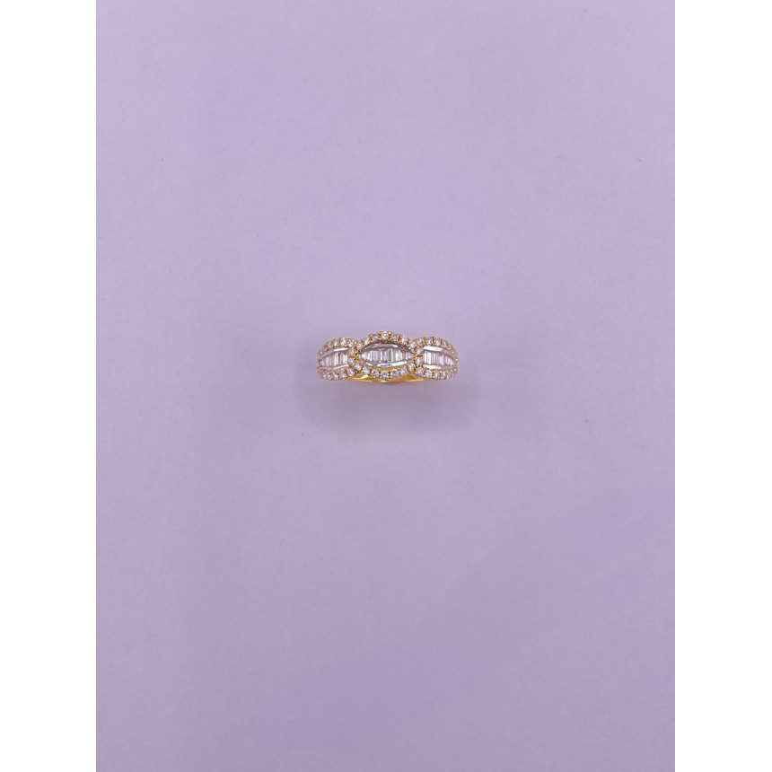 Anel com Diamantes