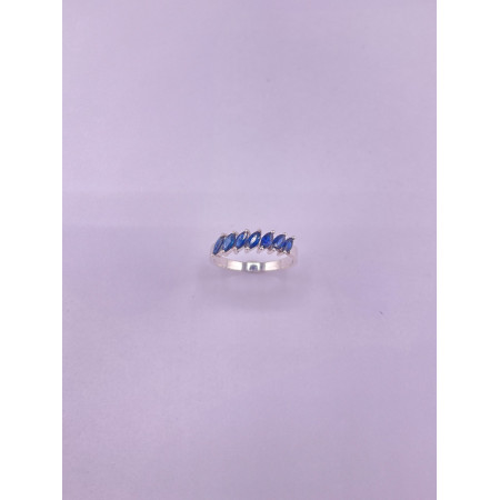 Anel Meia Aliança com Safiras Navetes