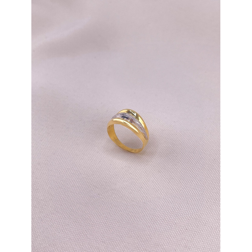 Anel Canelado com Ouro Branco