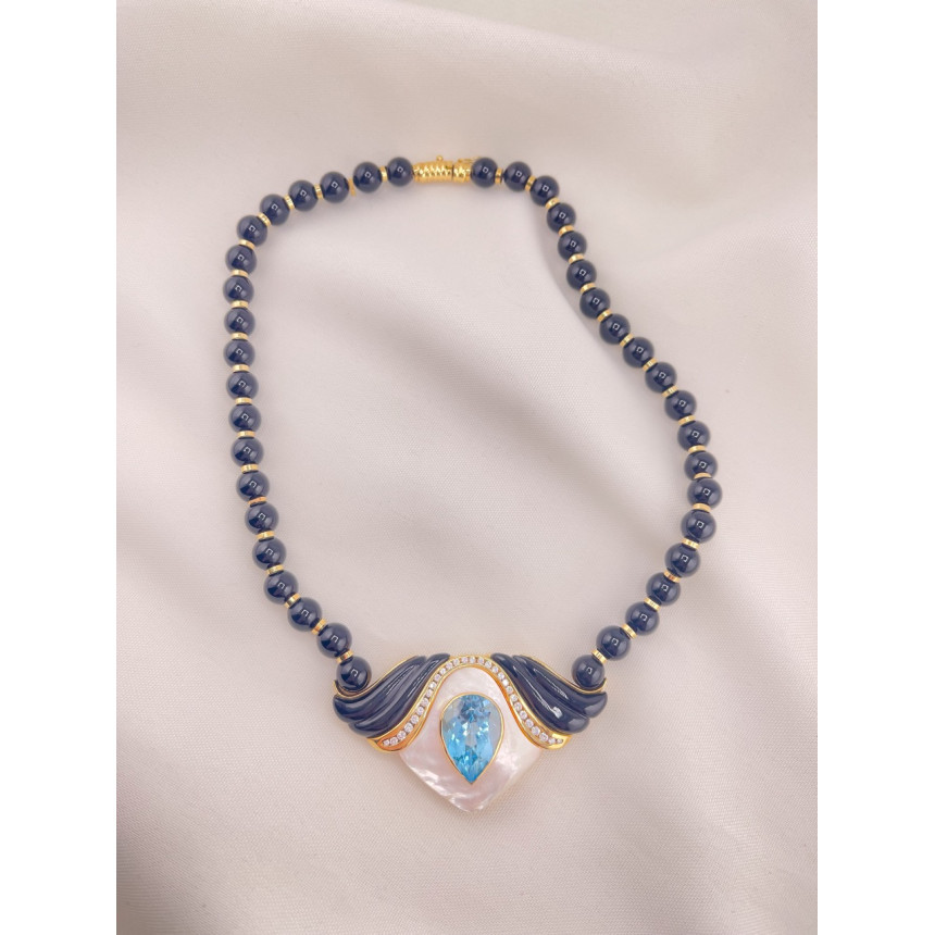 Colar de Onix, Topázio Azul, Madre Pérola e Diamantes