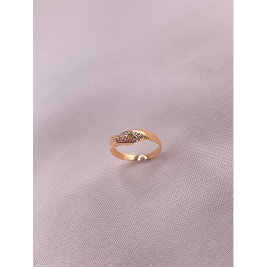 Anel Curvo com Diamantes em Ouro Rosê