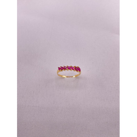 Anel Meia Aliança com Rubis Navete