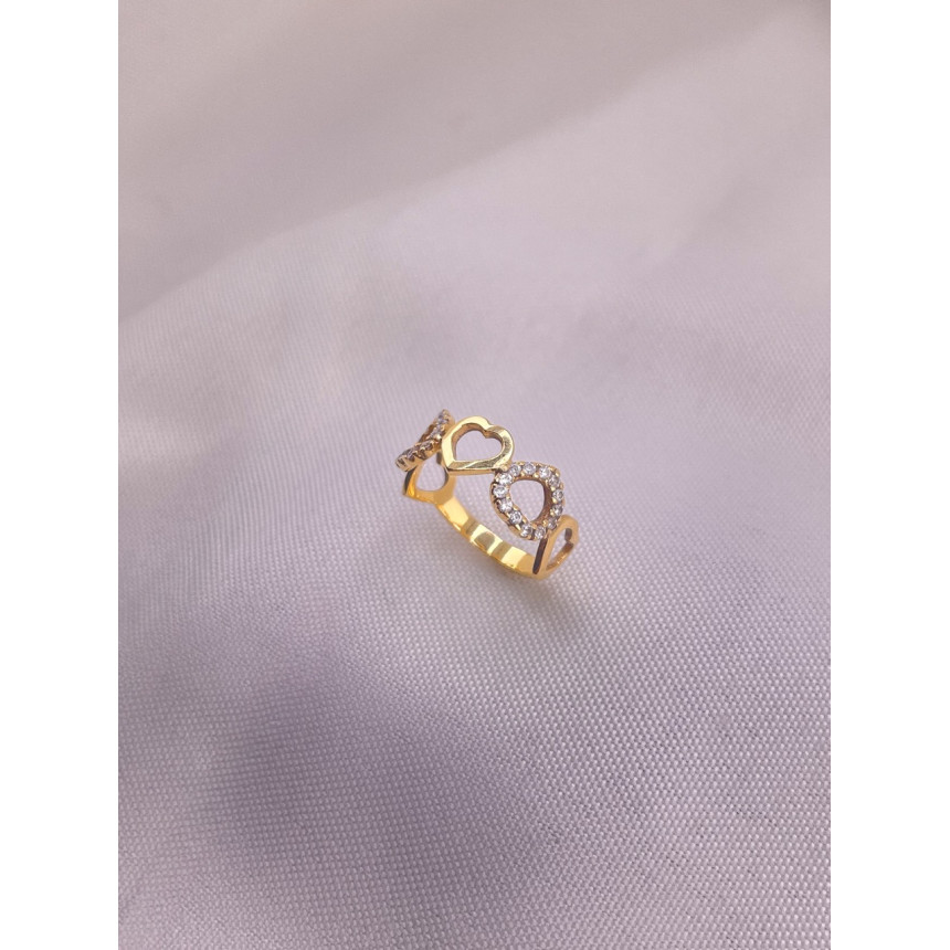 Anel Corações em Safiras Brancas